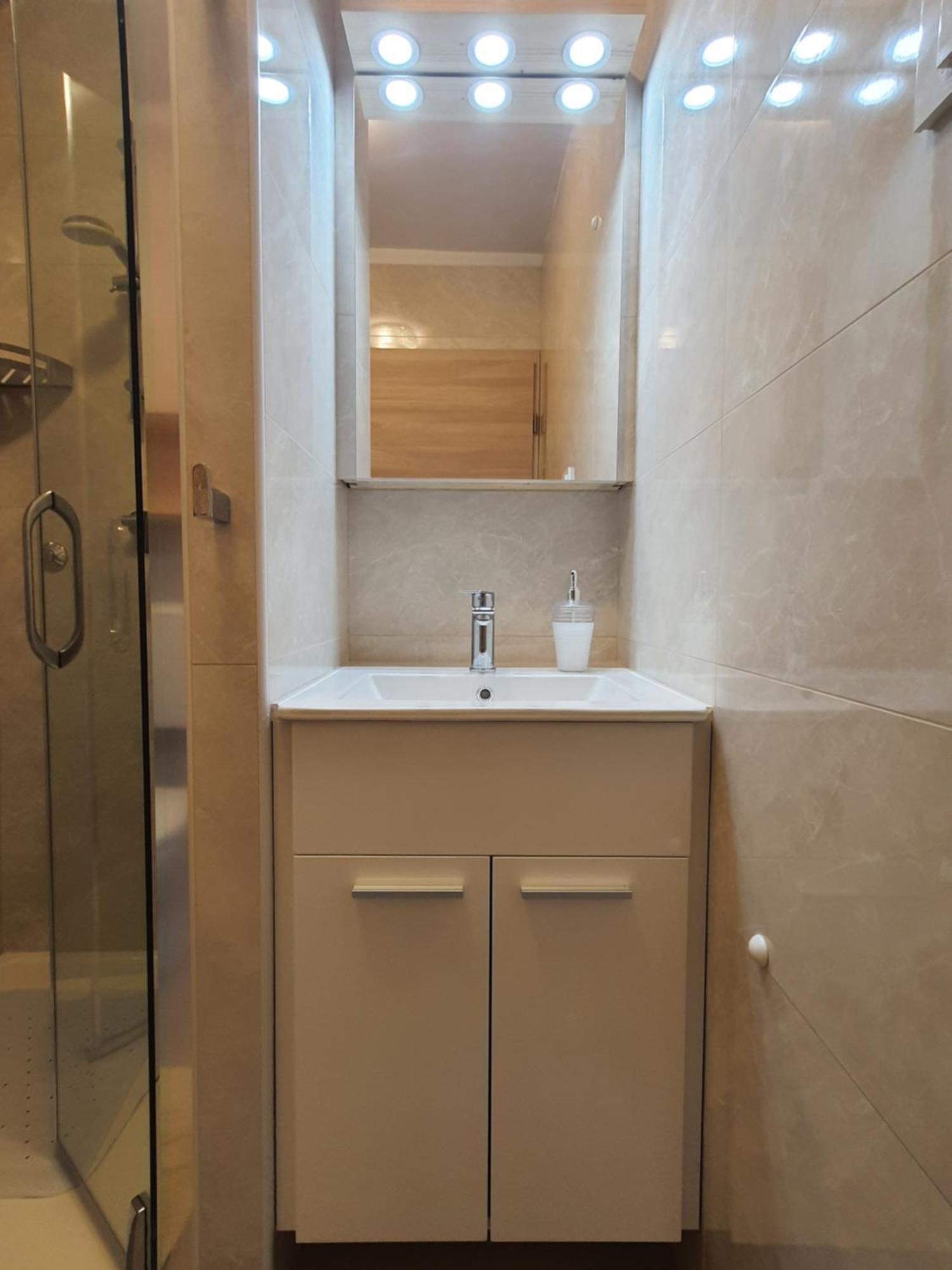 Apartments Vesna Avsec - Крк Номер фото